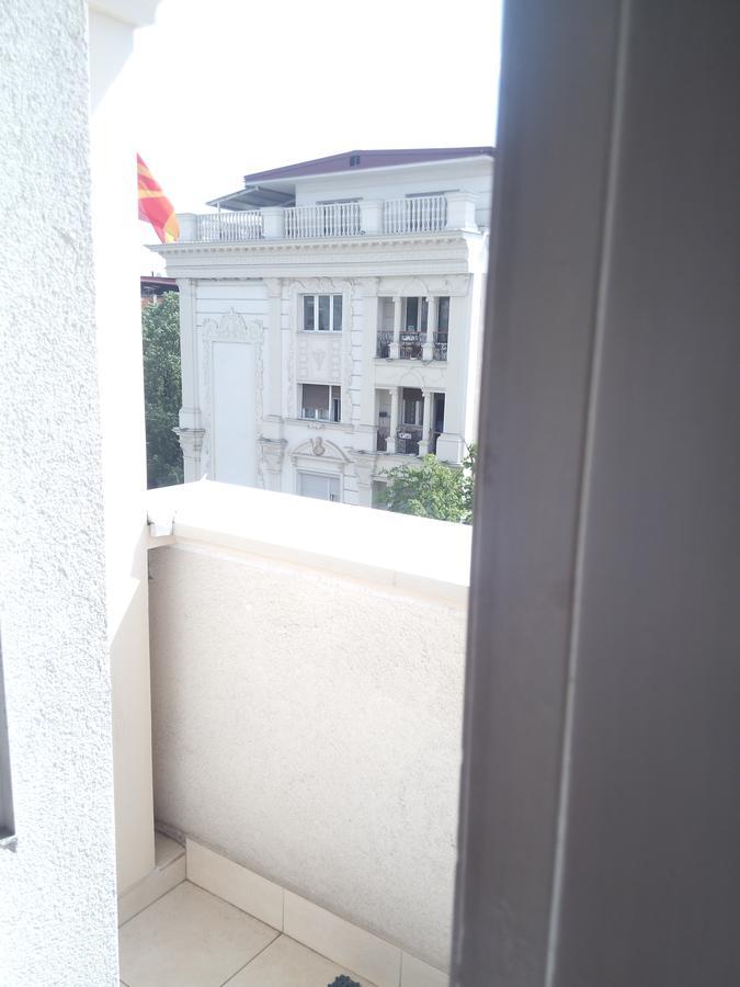 The Most Central Skopje Apartment Екстериор снимка